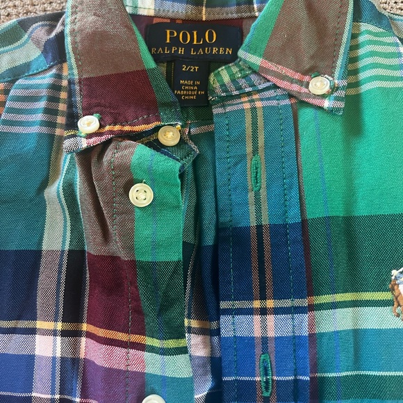 Toddler boy size 2t long sleeve button down  polo shirt multi color. Gently worn - Picture 4 of 9